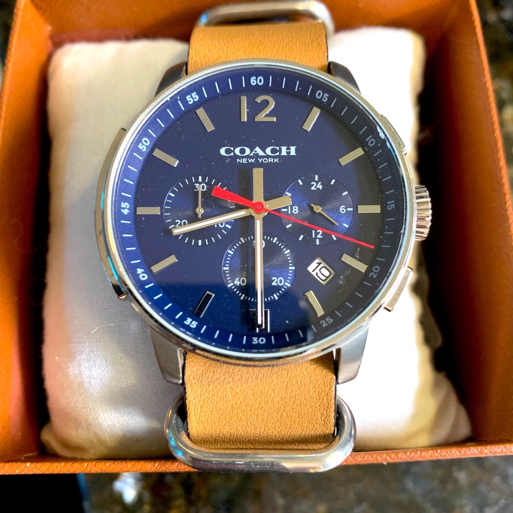 Men’s Coach Watch-Leather
